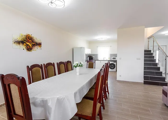 Koppany Luxor Vendeghaz